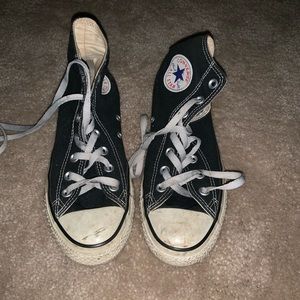Black converse